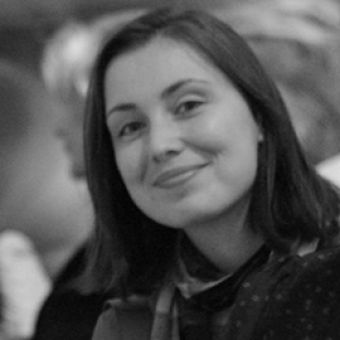 Doç. Dr. Hande <br>Öztürk
